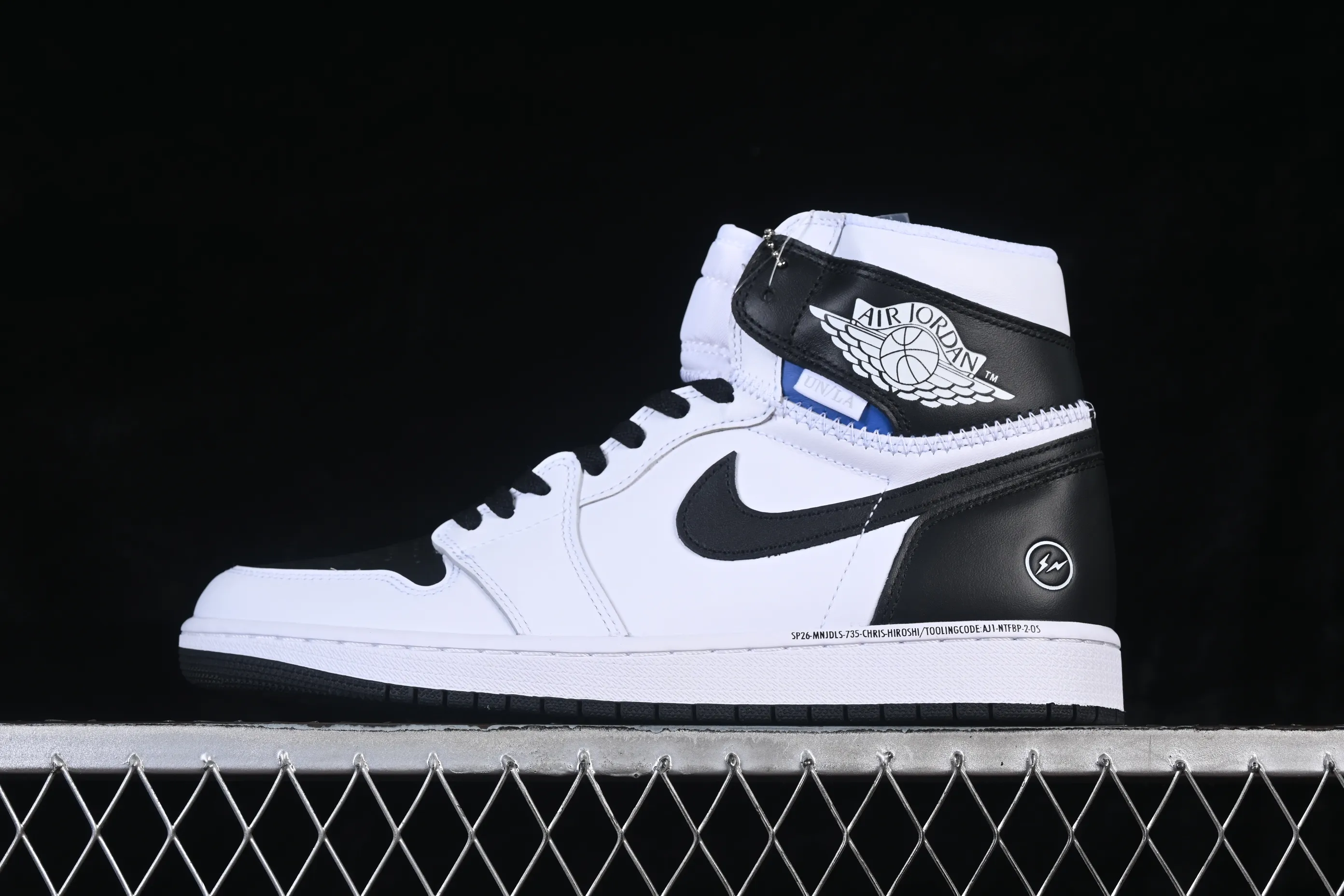 All categories Air Jordan Jordan series basketball shoes Air Jordan 1 High Fragment Design x Union x Air Jordan 1 Hi Joe 1 Fujiwara Hirota Lightning high-top basketball shoes II7282-100